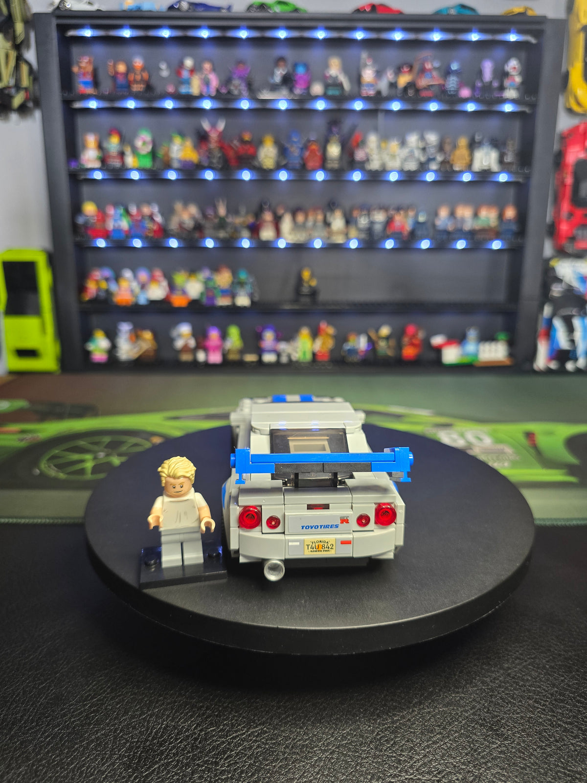Rear view of the Skyline displayed with Brian figure