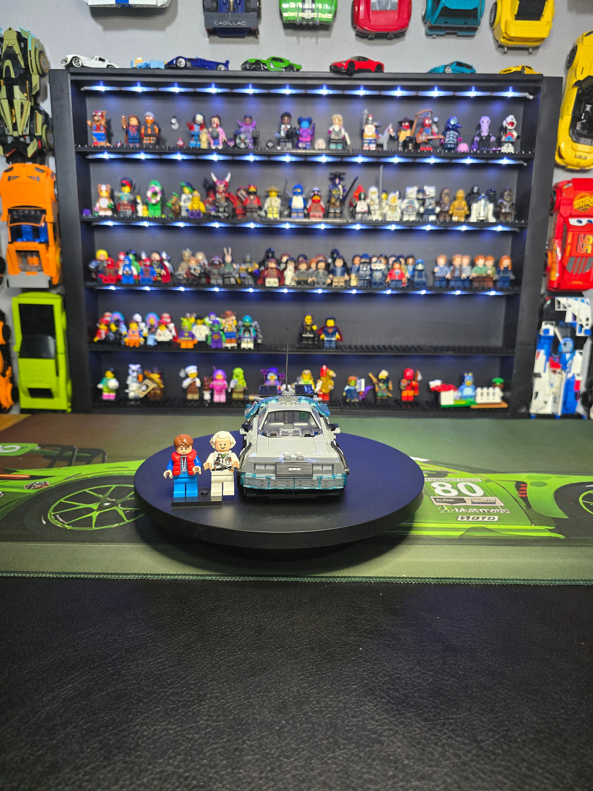 Front view of the silver LEGO Time Machine with figures