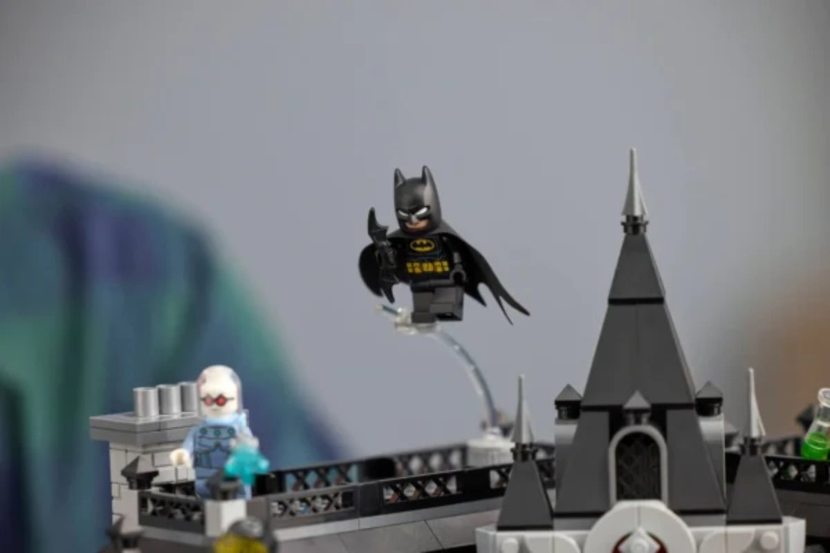 Close-up of the BrickVivid Arkham Asylum rooftop with Batman-style figure and icy figure
