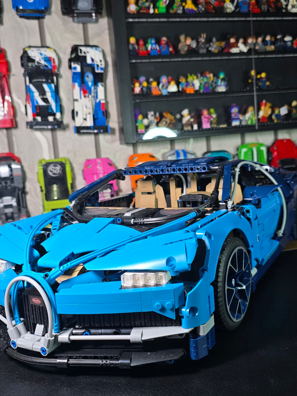 BrickVivid Bugatti Chiron 1:8 finished build front detail