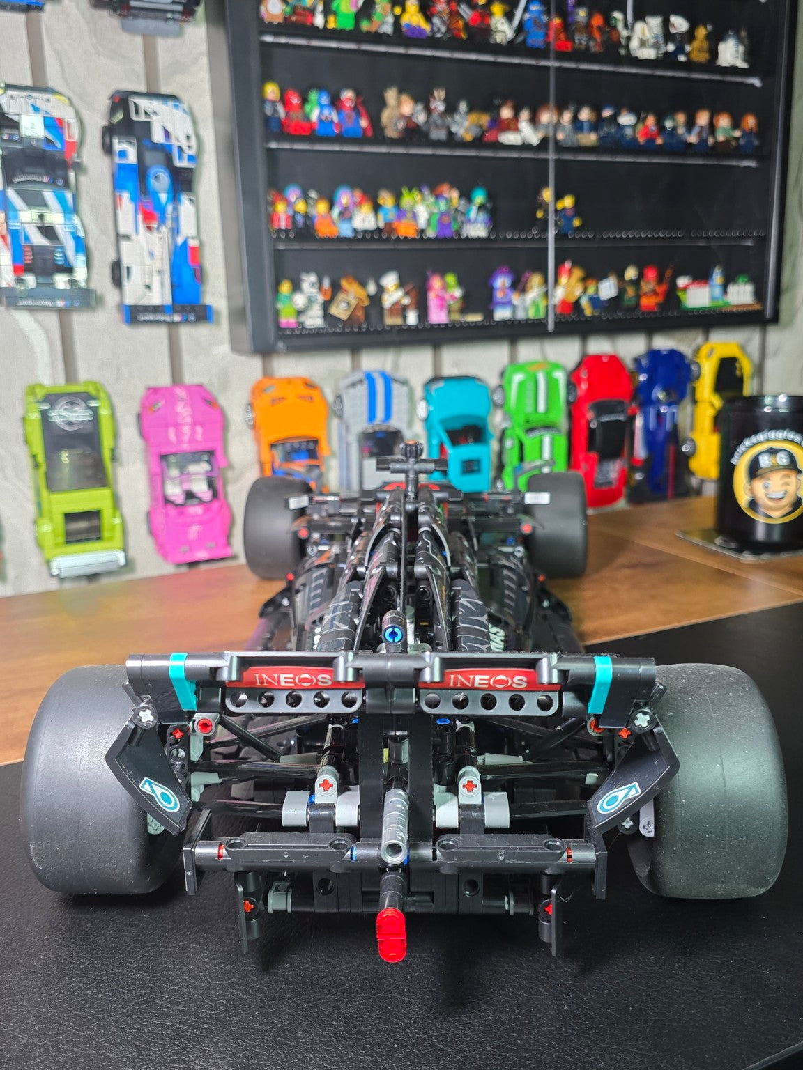BrickVivid Mercedes F1 1:8 scale build rear wing and rear suspension view