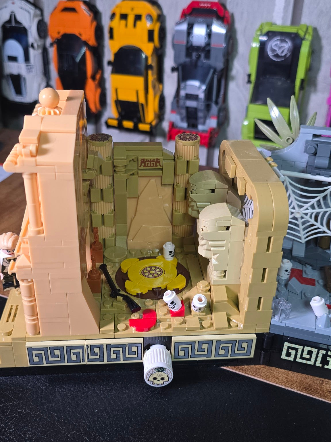 Close-up of the trap room and statues in the Tokmoc Temple of the Holy Grail build