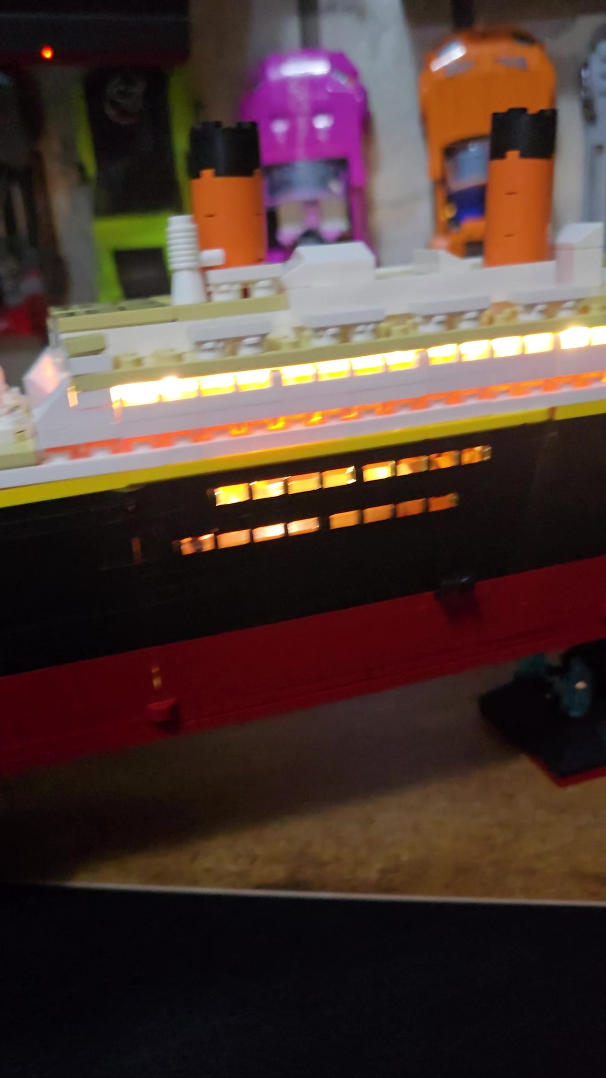 Finished Tokmoc Titanic with its integrated lights switched on, captured from Bricks & Giggles footage